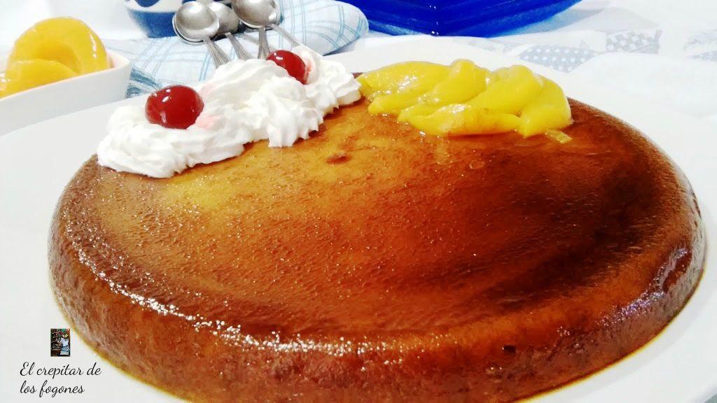 flan de melocotón