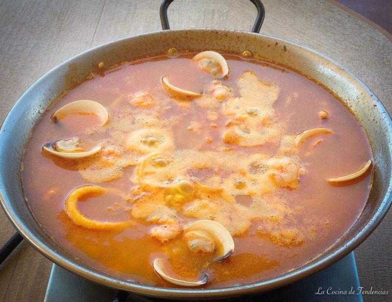 Paella de marisco