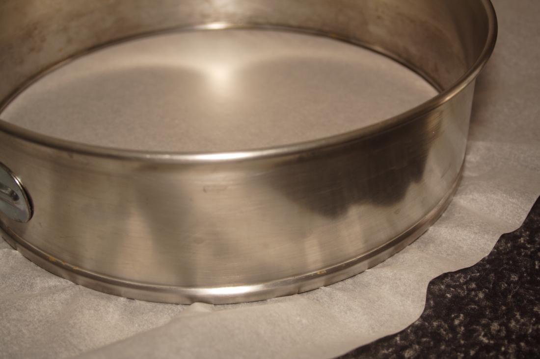 TARTA DE CHOCOLATE BLANCO Y MERMELADA 1