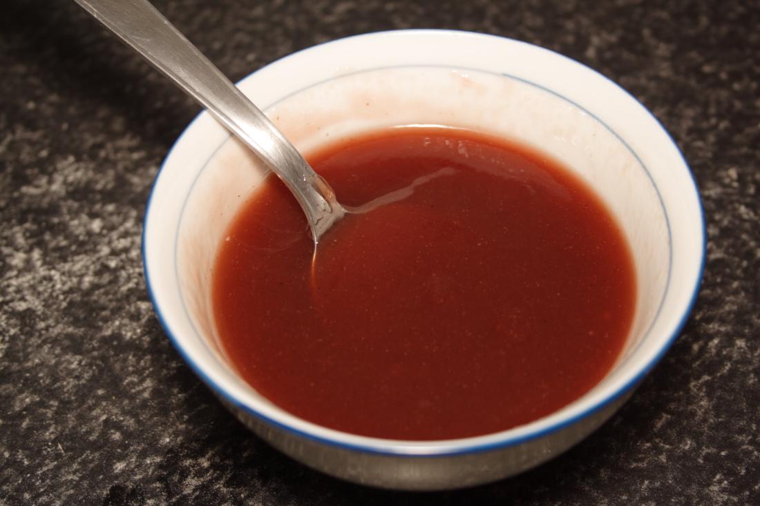 TARTA DE CHOCOLATE BLANCO Y MERMELADA 4