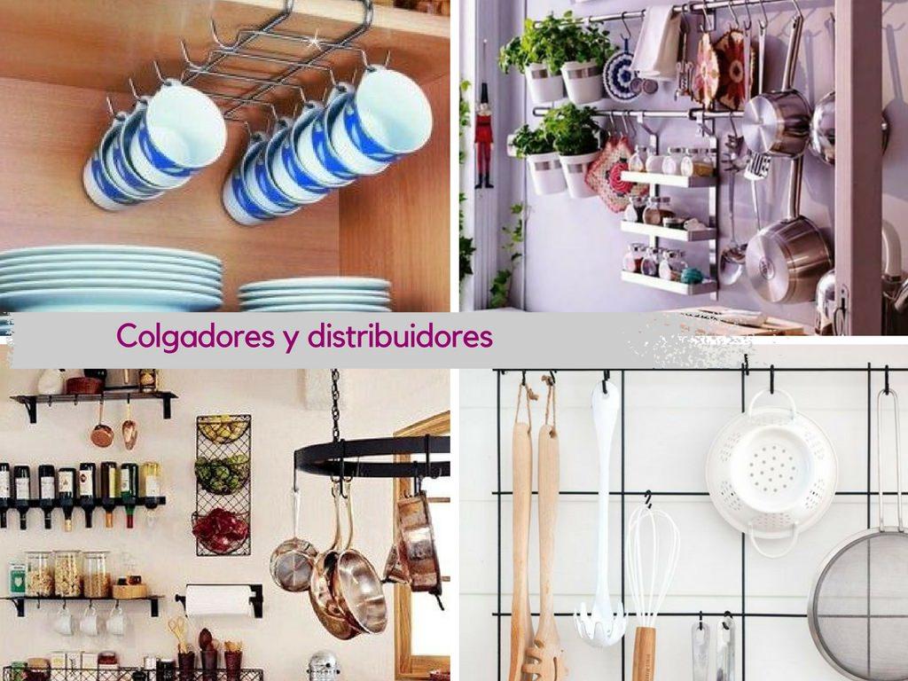 trucos_para_sacar_el_máximo_partido_a_la_cocina_colgadores_y_distribuidores