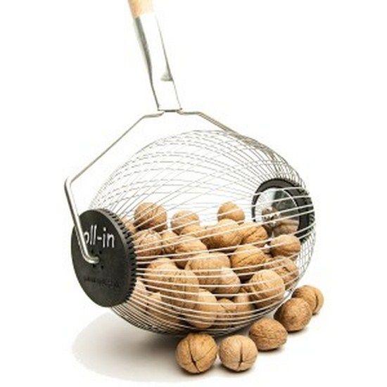 Recolector manual de nueces
