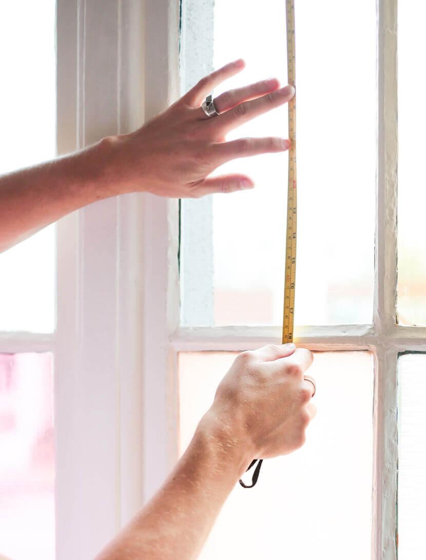 Cómo_personalizar_tus_ventanas_DIY_medir_cristal