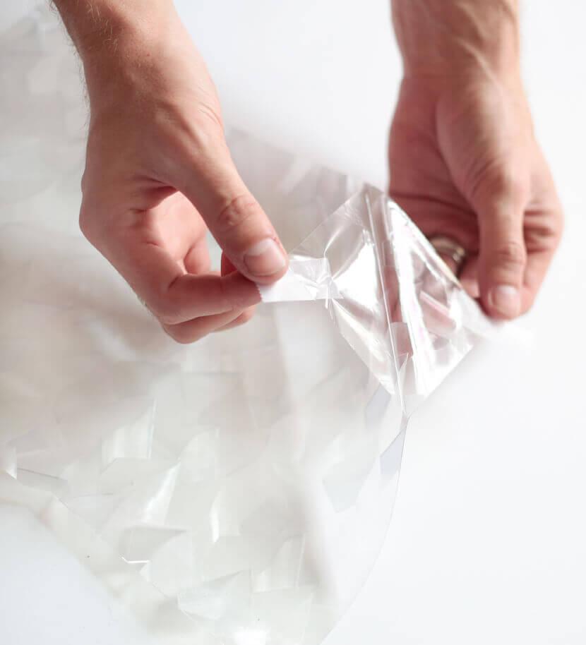 Cómo_personalizar_tus_ventanas_DIY_separar_vinilo