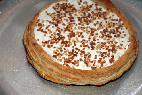 tarta regina recien montada