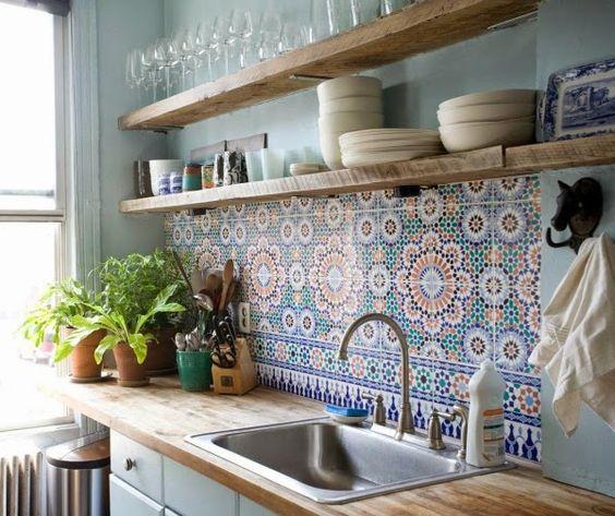 estilo-Noretnic-claves-azulejos-inspiración-cocina