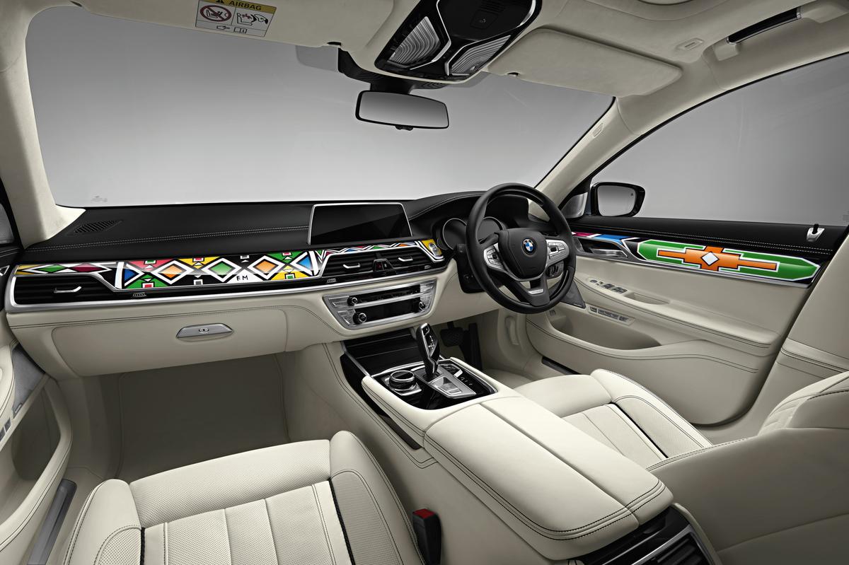BMW Individual 7 Series by Esther Mahlangu 15 750x500