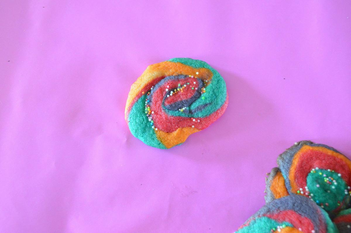 galletas de mantequilla de colores- solo 4 ingredientes