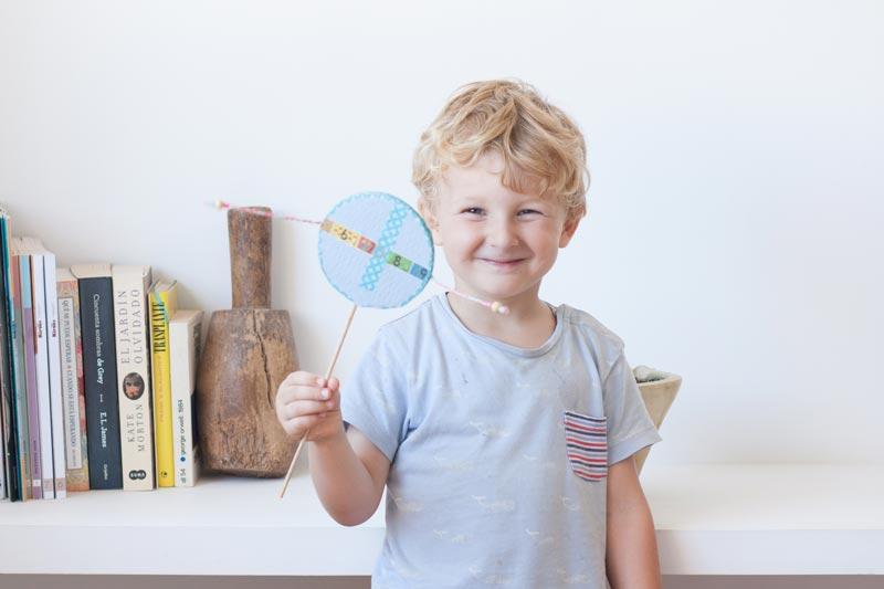 Manualidades para peques. Tambor de mano.
