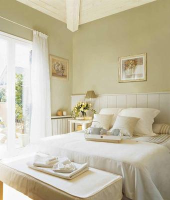 Cuatro pasos para que tu dormitorio parezca más grande | Decoración
