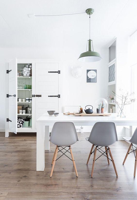 cocinas-nordicas-sillas-eames