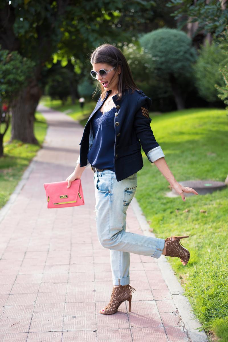 look con chaqueta militar