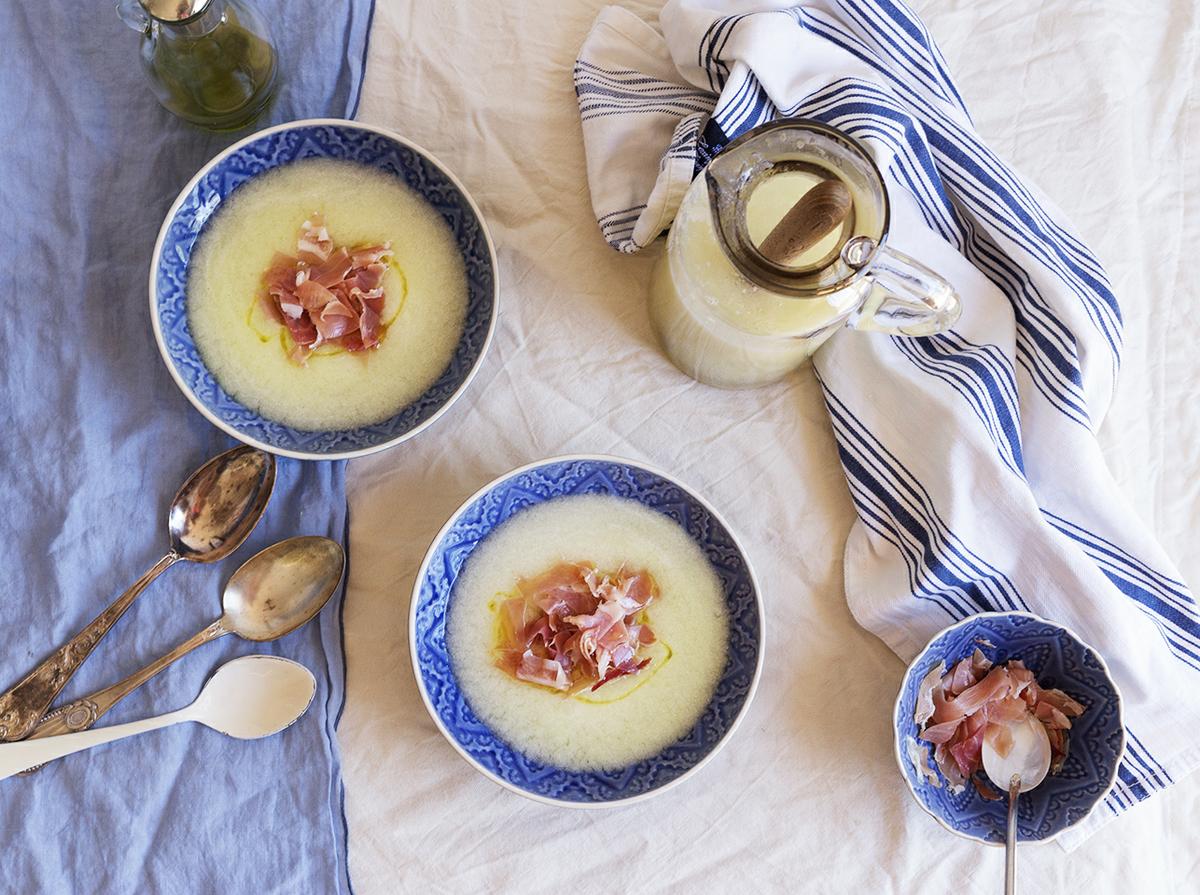 sopa de melon con jamón