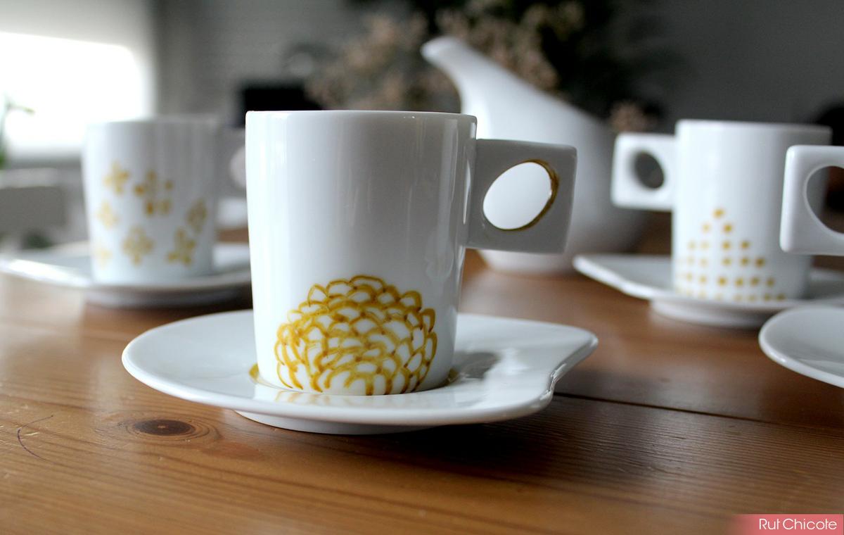 diy-personalizar-tazas-de-cafe-flor