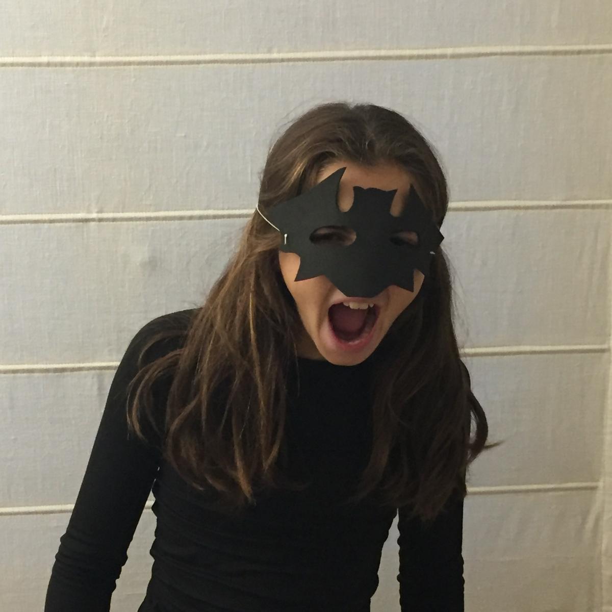 14-antifaces-de-halloween-con-goma-eva-murcielago