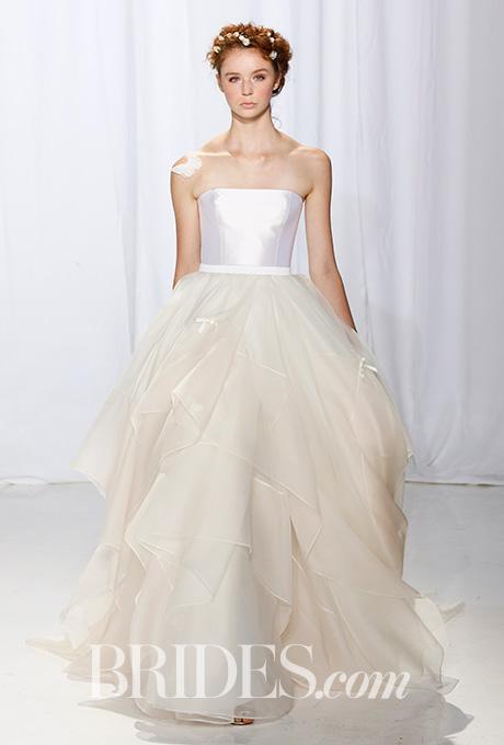 reem-acra-wedding-dresses-fall-2017-015