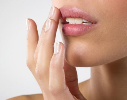 como-rejuvenecer-los-labios_xt0bw