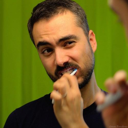 cepillo de dientes photo