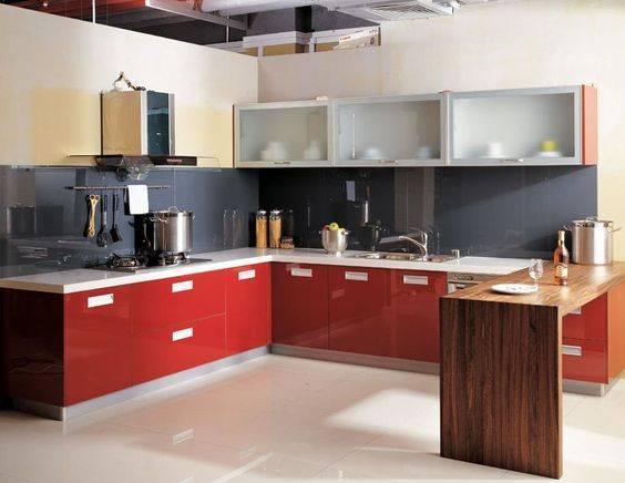 decoración sencilla de cocina en U