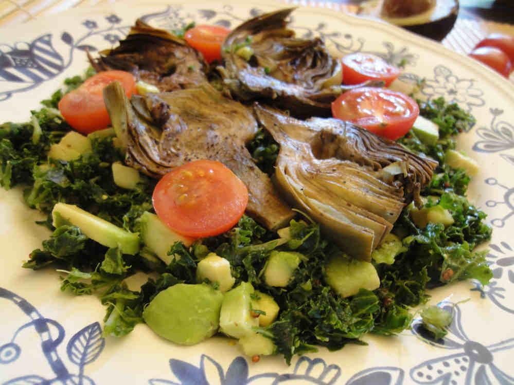 Ensalada de col Kale y alcachofas para adelgazar ( (1)