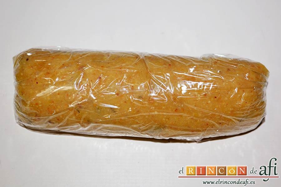 Coles de Bruselas con mantequilla de avellanas, formamos un rollo bien prensado