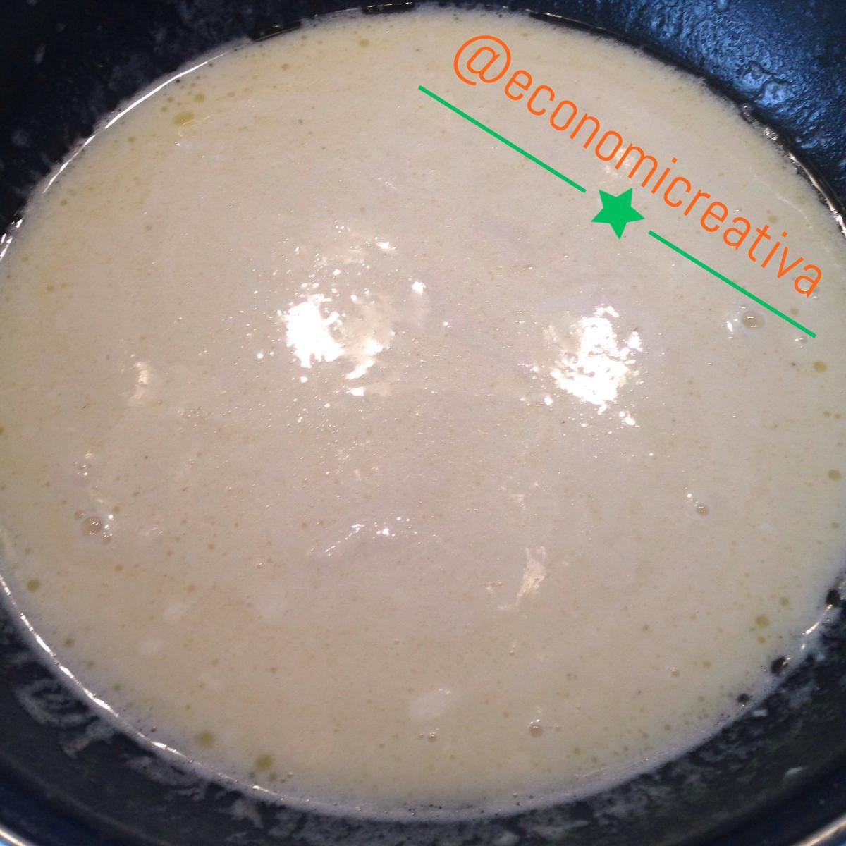 Pollo en salsa de queso (rulo de cabra) - Queso fundido