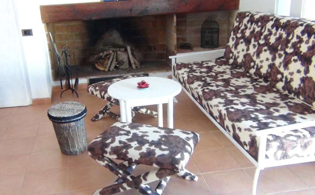 DSC03056-300x186 De tronco de pino a banquito.