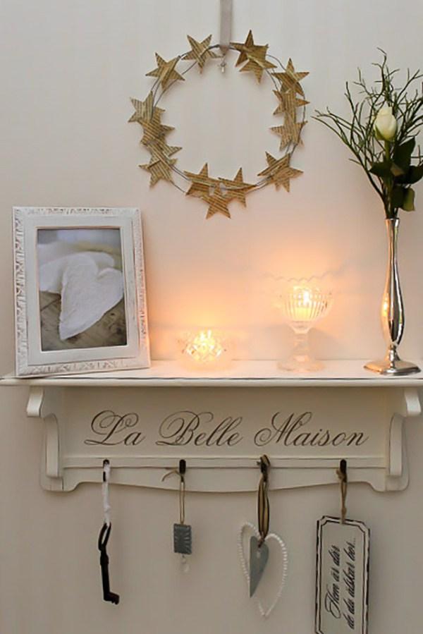 decoración de Navidad con papel de periódico