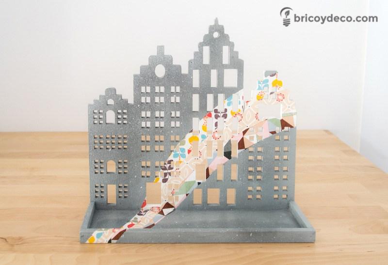 portaobjetos decorado con decoupage