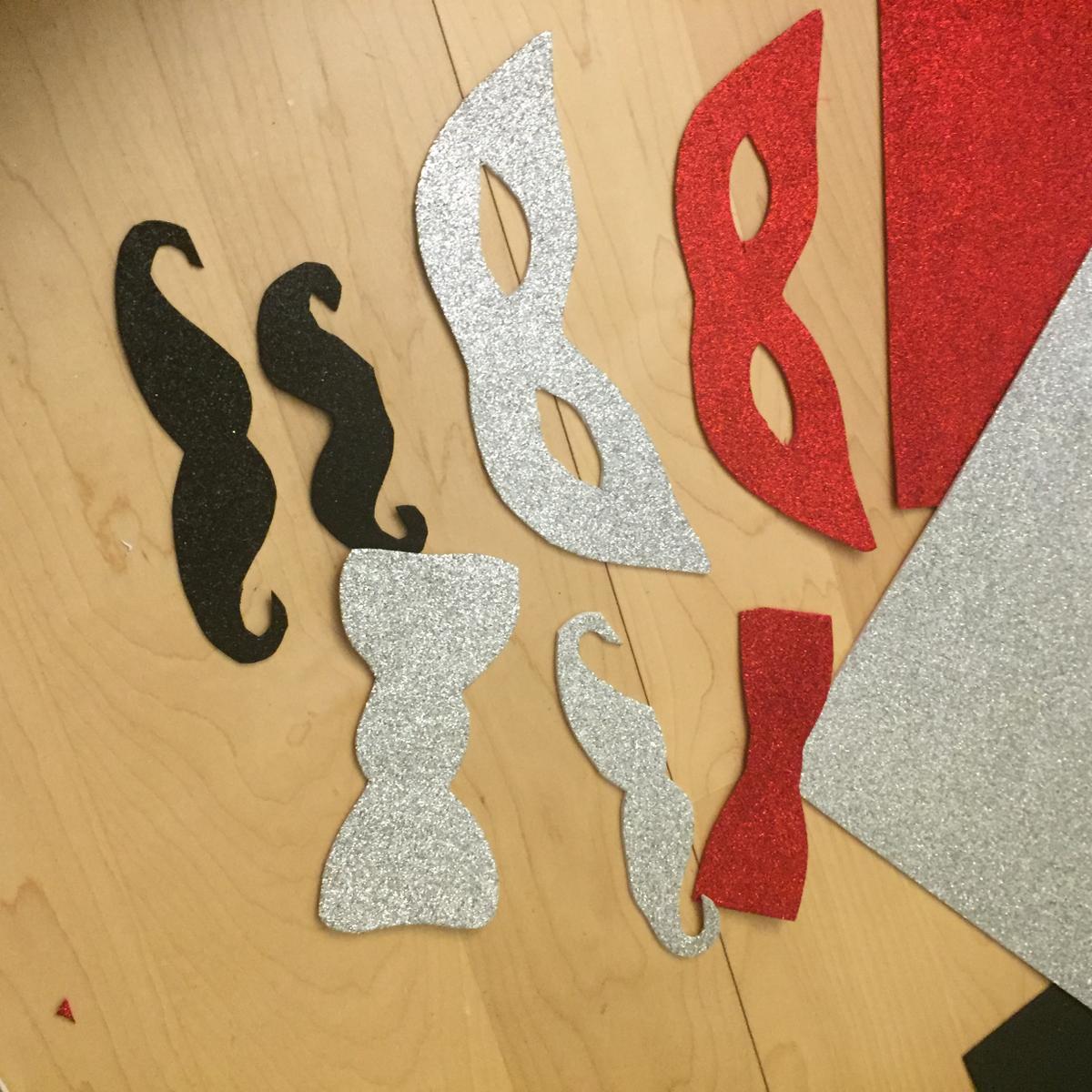 antifaces y pajaritas