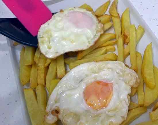 huevos rotos