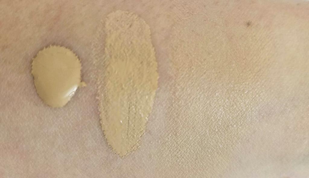 Mac Pro longer concealer swatches blog