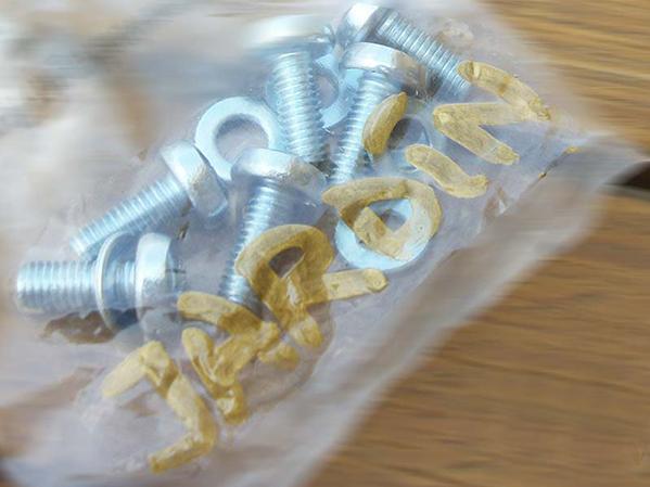 tornillos