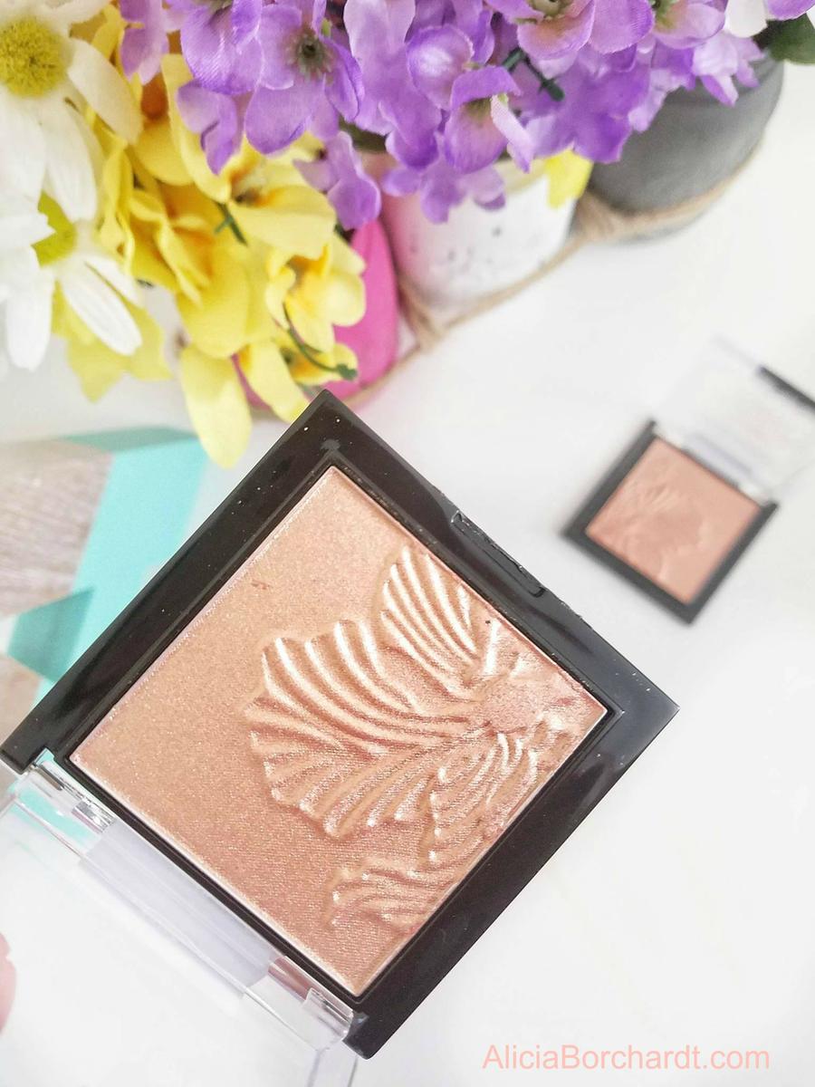 wet n wild megaglo highlighter review swatches - iluminadores wet n wild reseña y swatches by Alicia Borchardt
