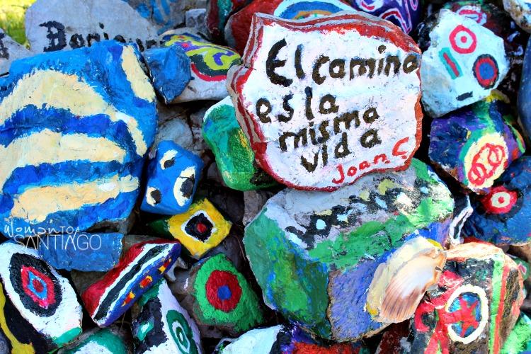 foto de piedras de colores