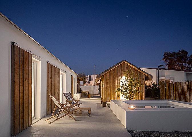white_housecabin_portugal_7