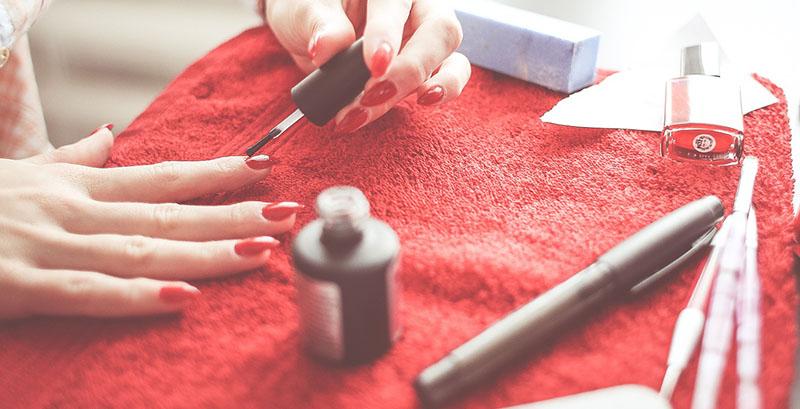 Manicura más rápidas al dejar las cutículas