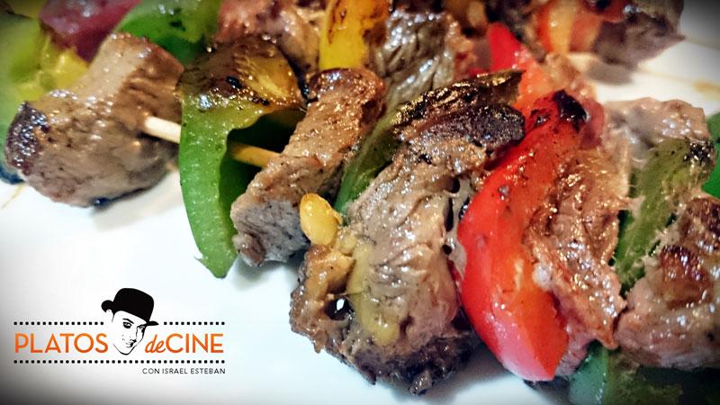 Brochetas de ternera con pimientos