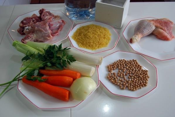 sopa-de-pollo-casera ingredientes
