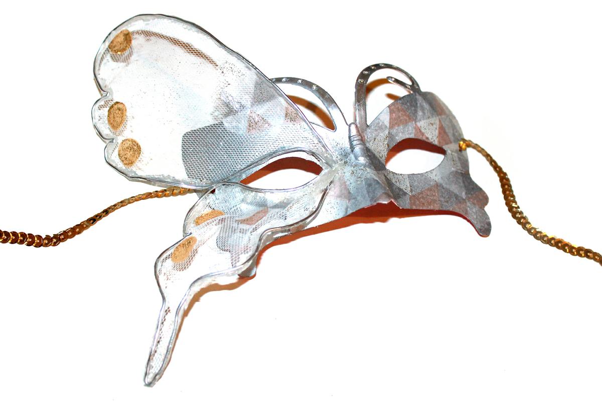 diy-mascara-veneciana-mariposa-decoupage-carnaval
