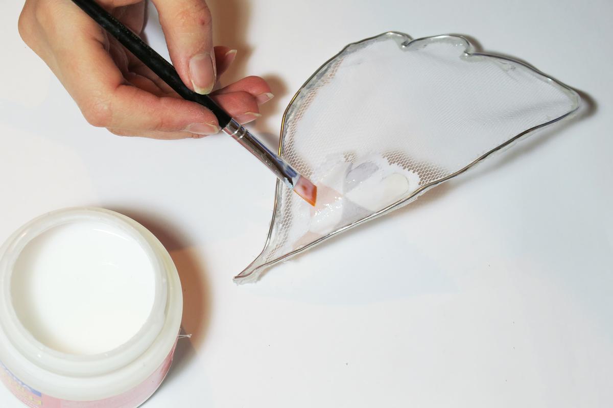 como hacer alas de mariposa tull decoupage tela.jpg