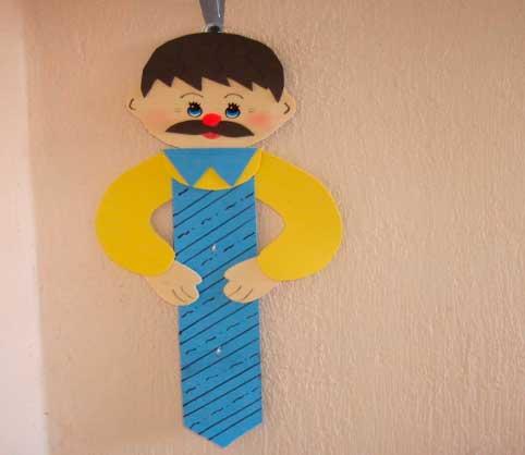 dia-del-padre-2017,marca-paginas-corbata-caricatura-padre-goma-eva