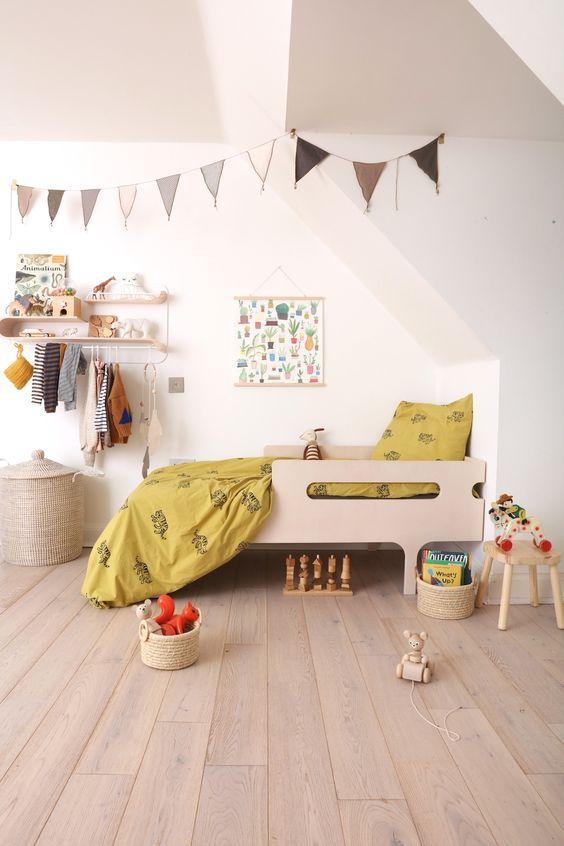 Trucos_decoración_espacios_infantiles_más_seguros_decoinspiración_dormitorio_infantil_protección_cama