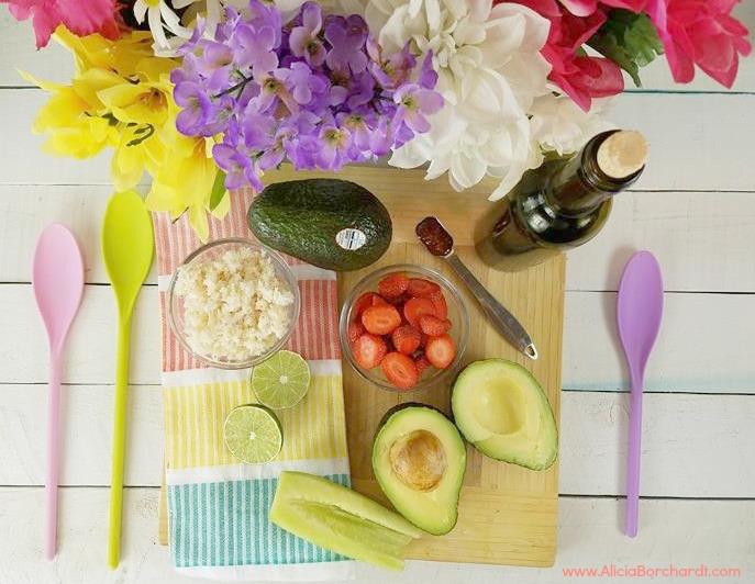Ensalada de cangrejo, fresas y aguacate by Alicia Borchardt