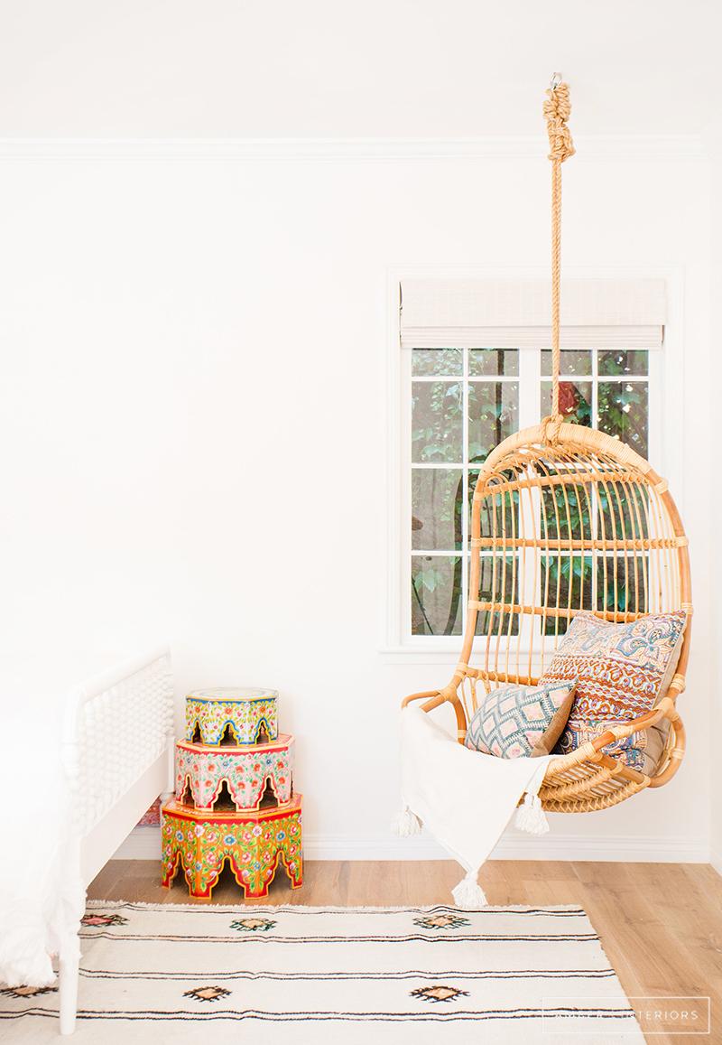 Antes_y_después_sorprendente_cambio_en_la_decoración_interiorismo_reforma_detalle_dormitorio_infantil