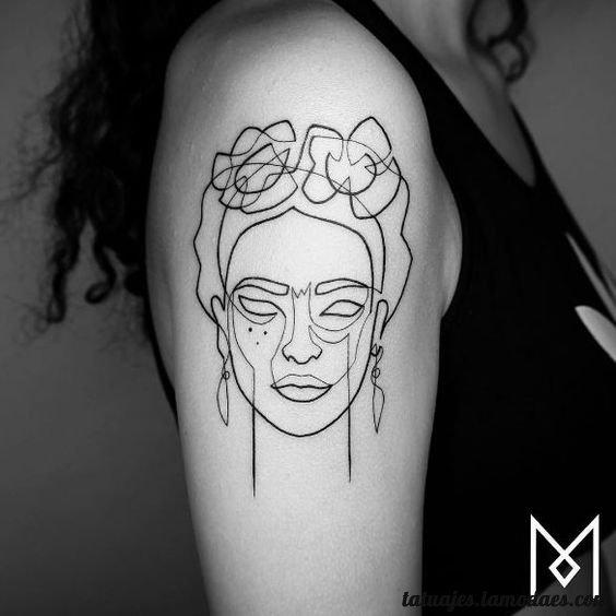 Tatuajes de Mo Ganji