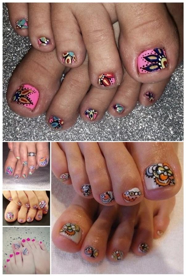 uñas decoradas con mandalas en los pies