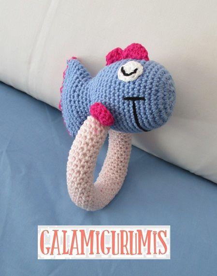 sonajero pescado amigurumi