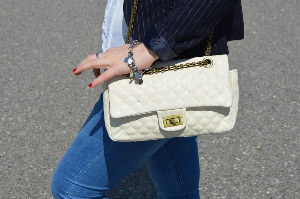 look-blazer-clásica-raya-diplomática-luz-tiene-un-blog (9)