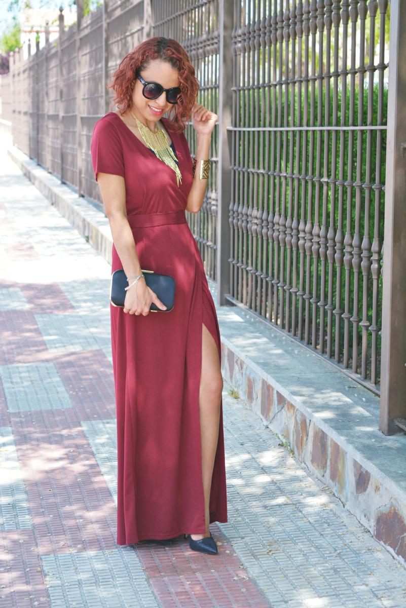 Vestido rojo y stilettos